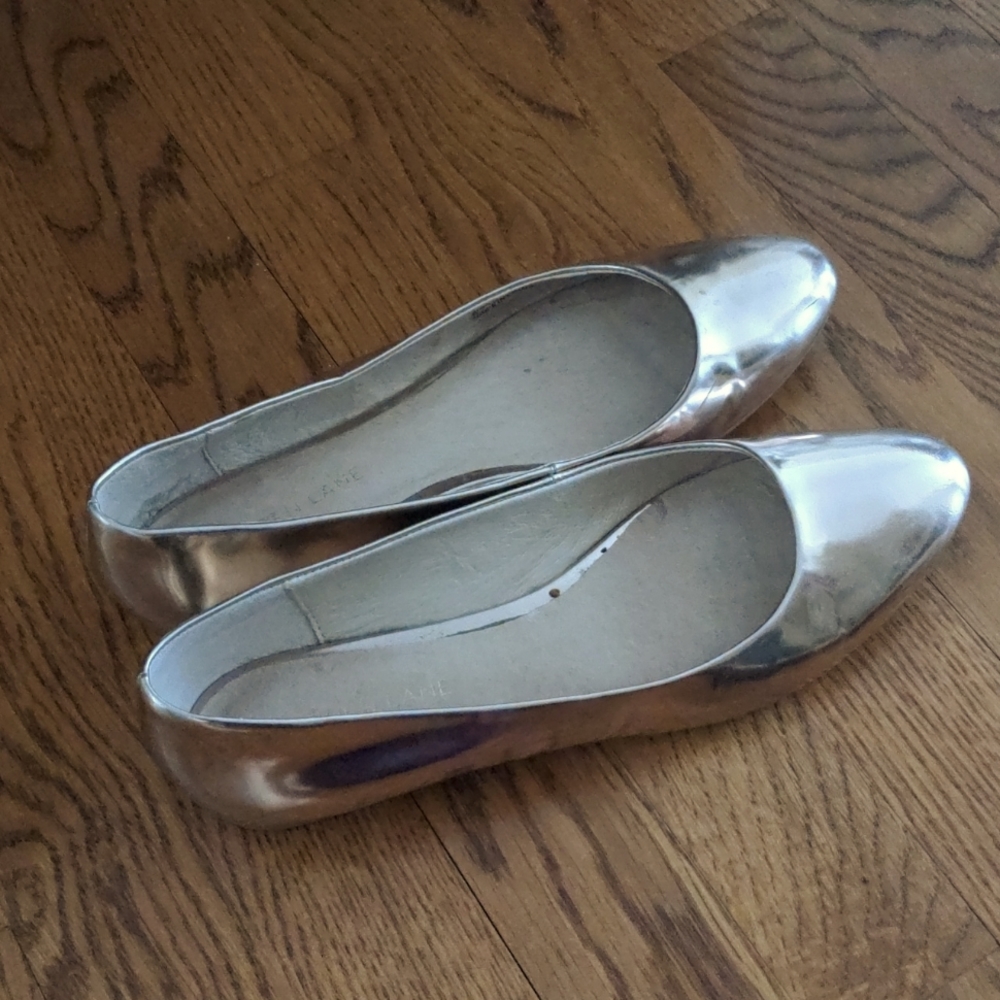 Gold flats